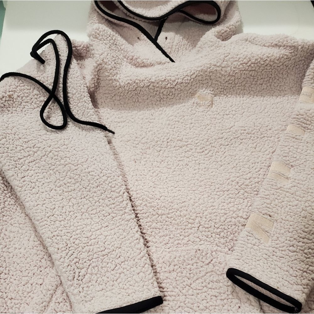 VS PINK FUNNEL NECK SHERPA PULLOVER